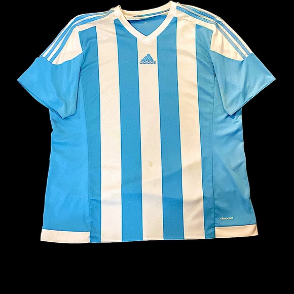 1 nike dry-fit, 1 adidas’s shirt - Picture 3 of 3